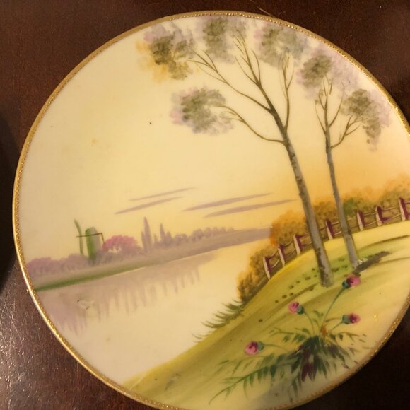 Vintage hand painted japan plates landscape lake side set of two 6.25" gold rim - Picture 3 of 8